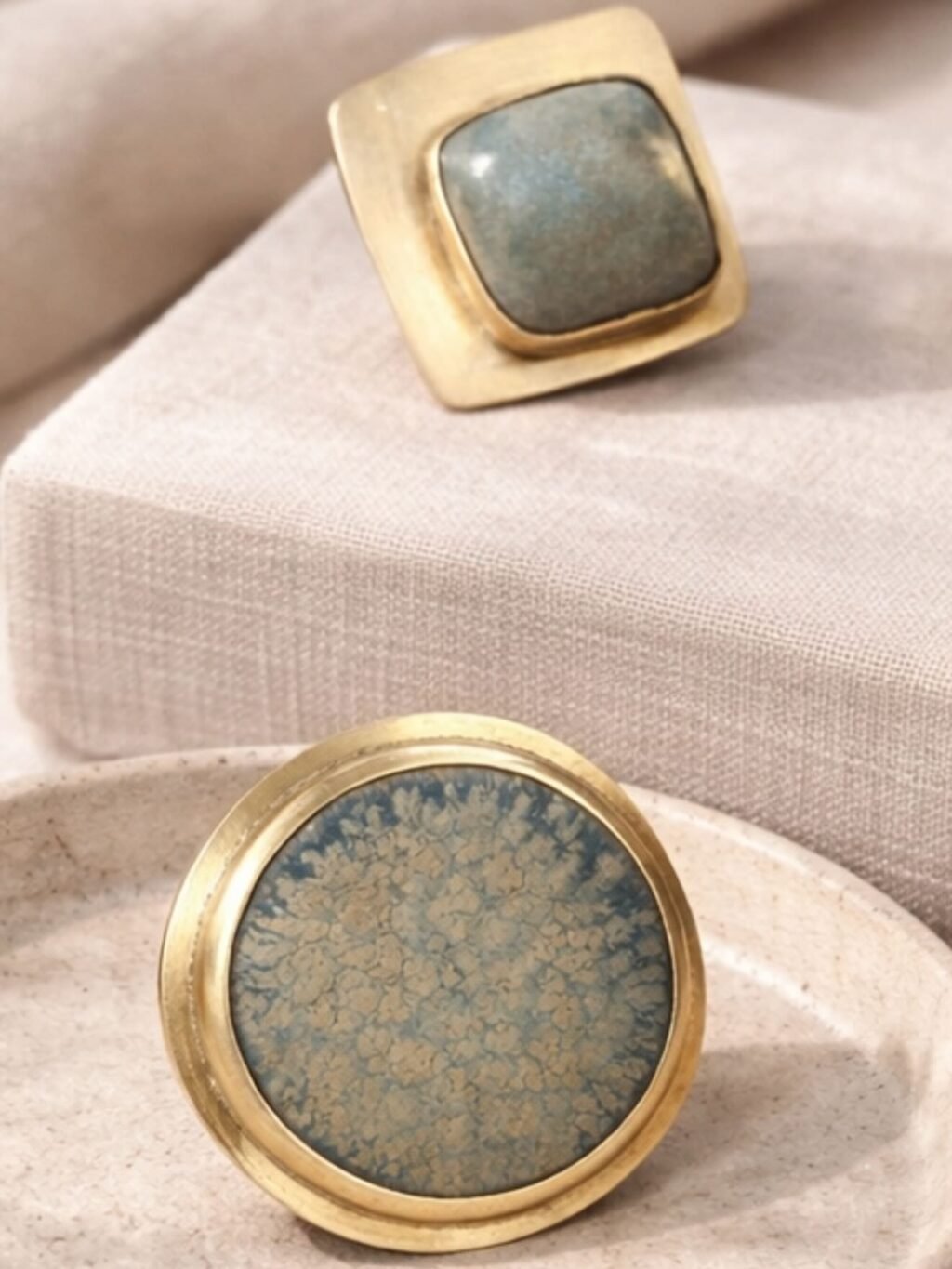 Instagram post from ceramica_seijas. This post is in position 1.